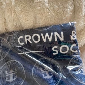 Royal Caribbean Exclusive Crown & Anchor society beach towel NEW!
